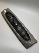 Calandre Grille Avant 96FB-8200-ACW Ford Fiesta Courier 1997 J5S